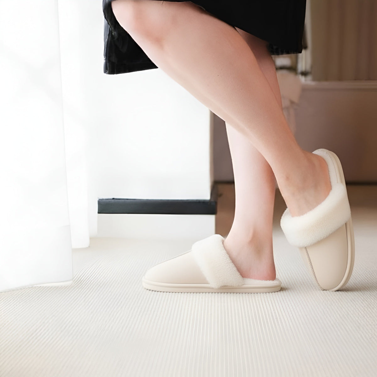 Women's Cozy House Slippers for Indoor Warmth and Everyday Comfort - Cream