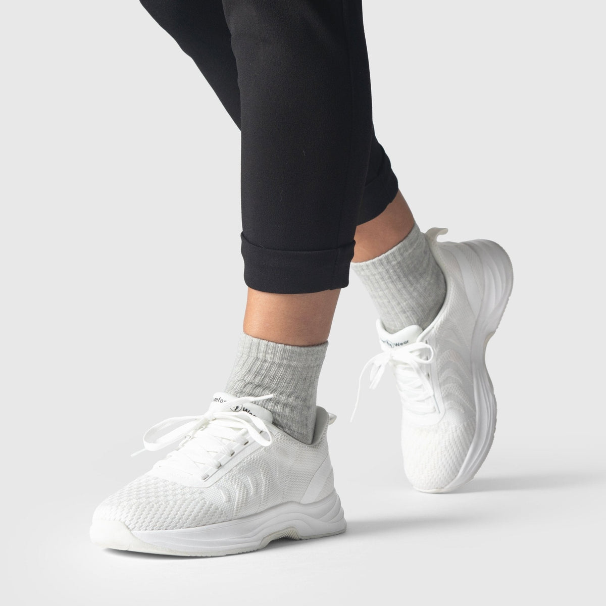 Women's Hands-Free Slip-On Comfort Shoes for Easy Everyday Wear and Walking - White