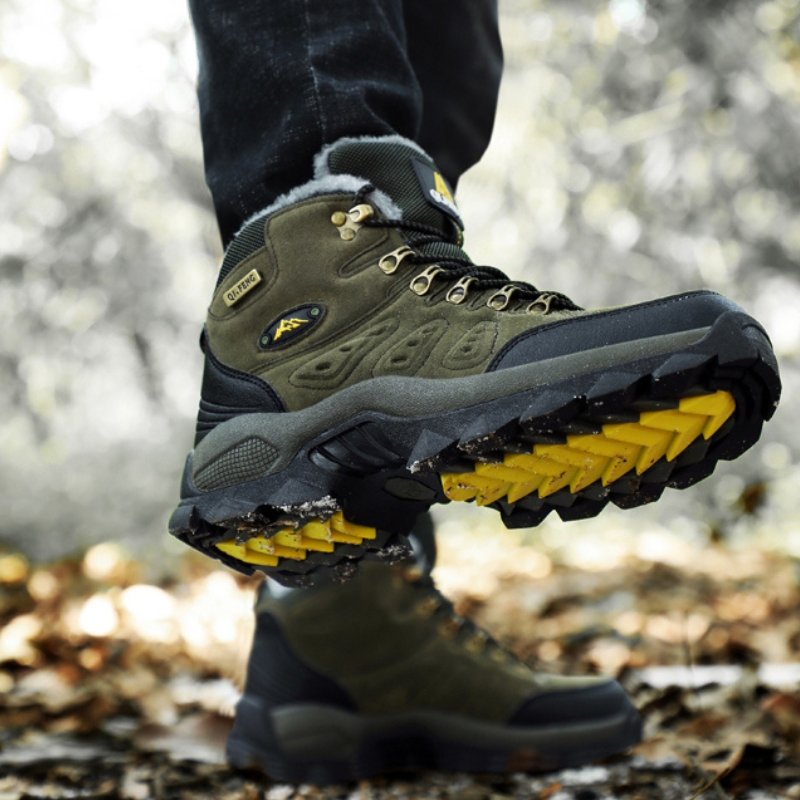 Men's Montana Hiking Boots for Trail Walking, Outdoor Support and Everyday Wear