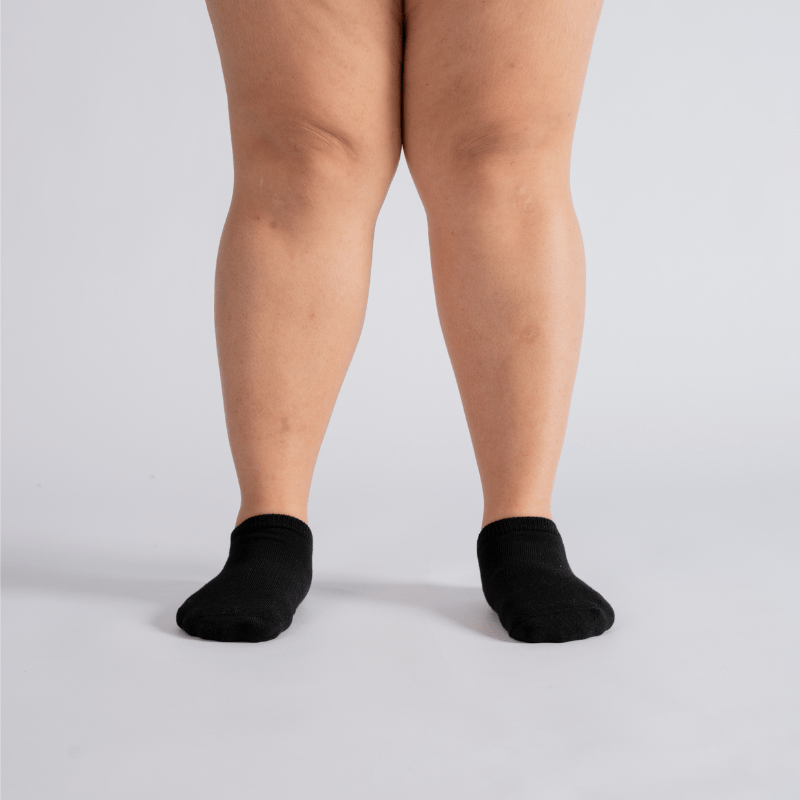 Padded Extra-Stretch Ankle Socks for Wide Feet, Swelling and All-Day Comfort - Black