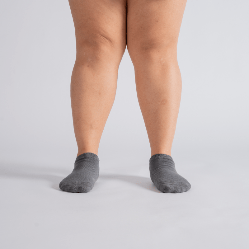 Padded Extra-Stretch Ankle Socks for Wide Feet, Swelling and All-Day Comfort - Grey