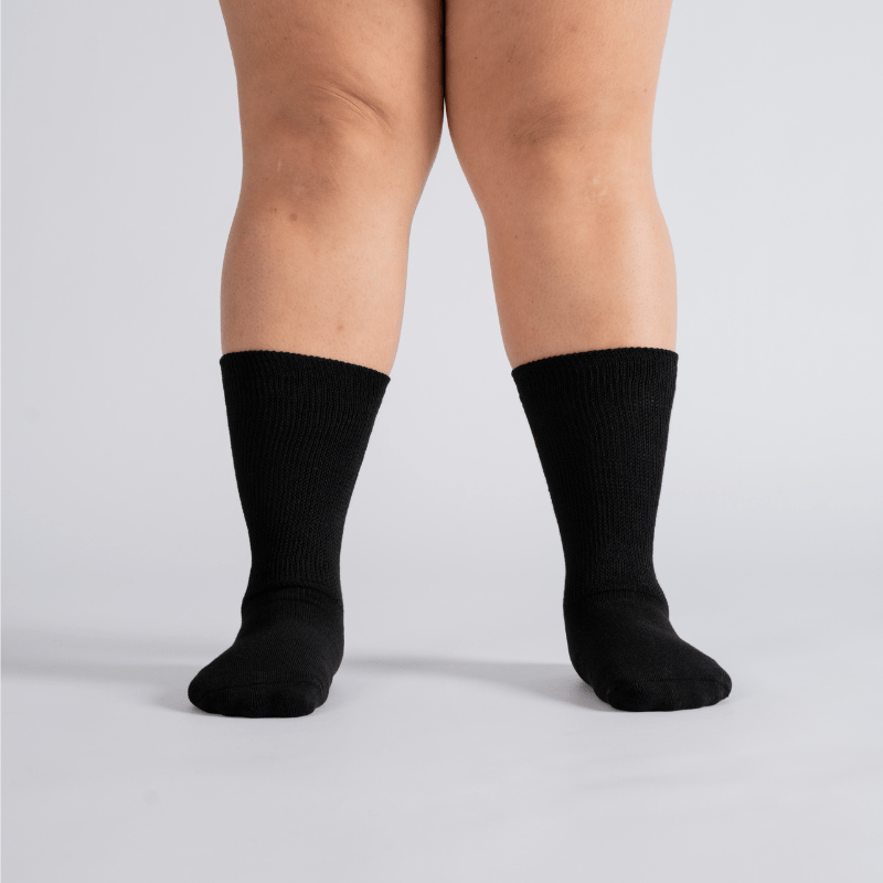 Padded Extra-Stretch Crew Socks for Wide Feet, Swelling and All-Day Comfort - Black