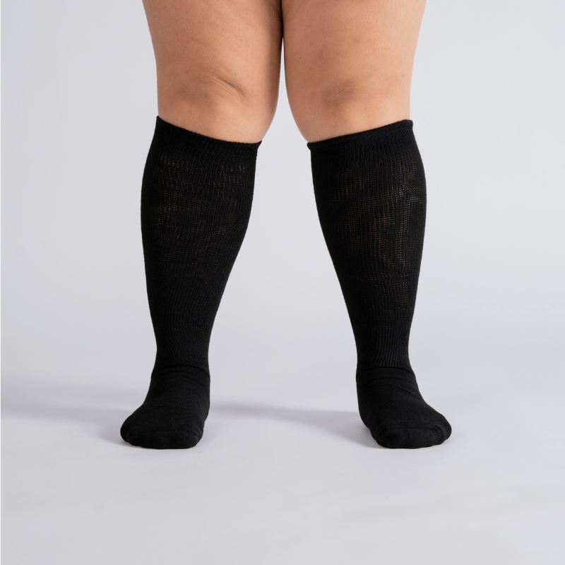 Padded Extra-Stretch Knee Socks for Wide Feet, Swelling and All-Day Comfort - Black
